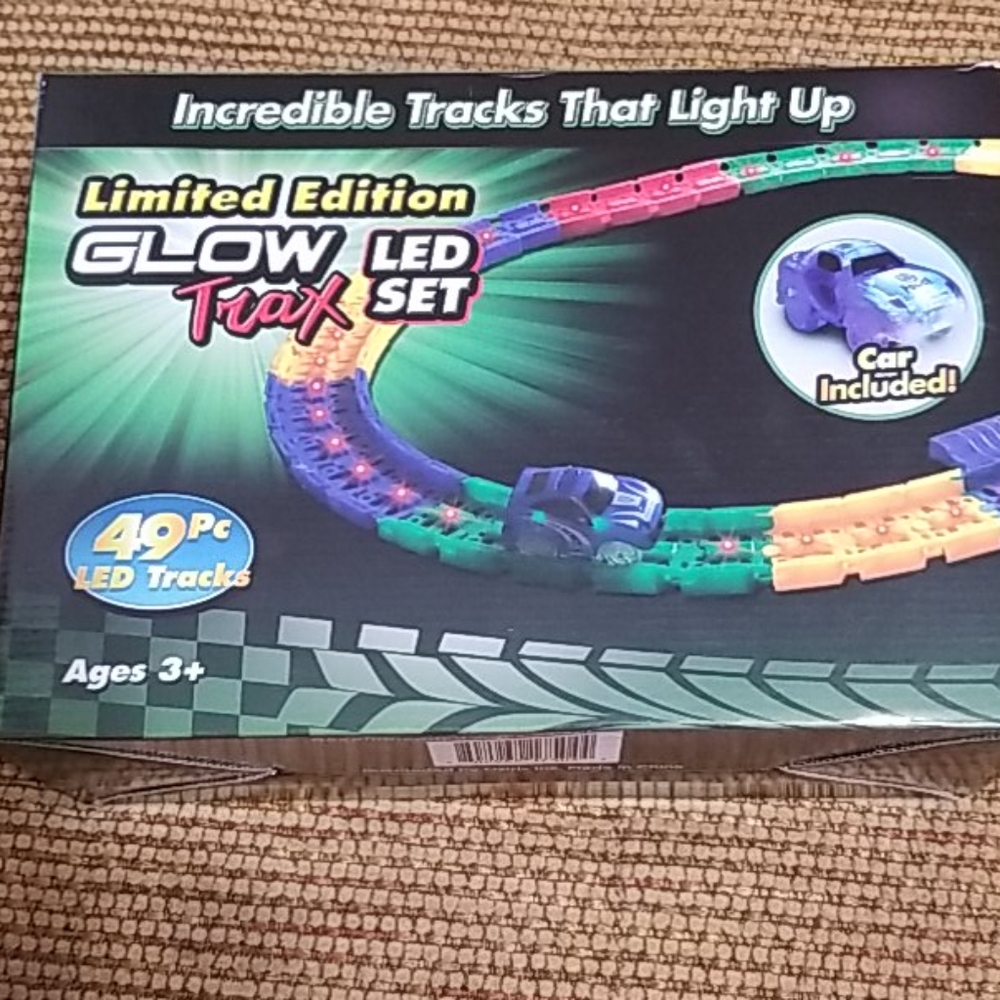 Glow Tracks
